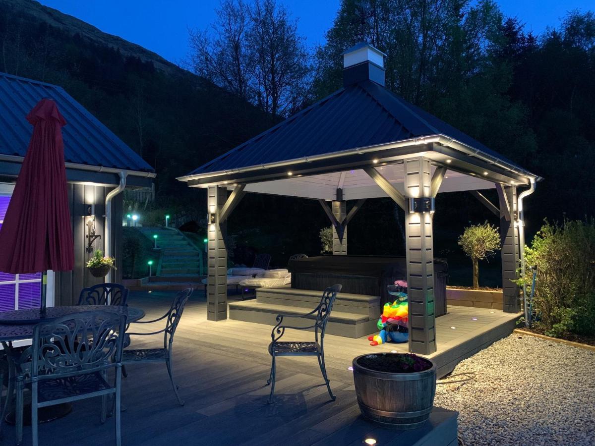 Little Fox Lodge Luxury Hideaway With Hot Tub Glencoe Near Fortwilliam (Adults Only) Eksteriør billede