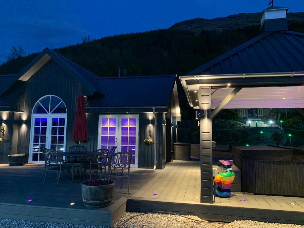 Little Fox Lodge Luxury Hideaway With Hot Tub Glencoe Near Fortwilliam (Adults Only) Eksteriør billede