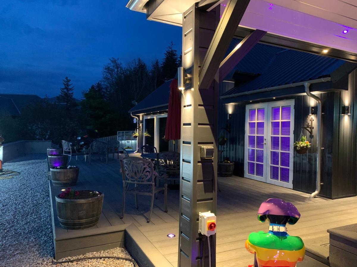 Little Fox Lodge Luxury Hideaway With Hot Tub Glencoe Near Fortwilliam (Adults Only) Eksteriør billede